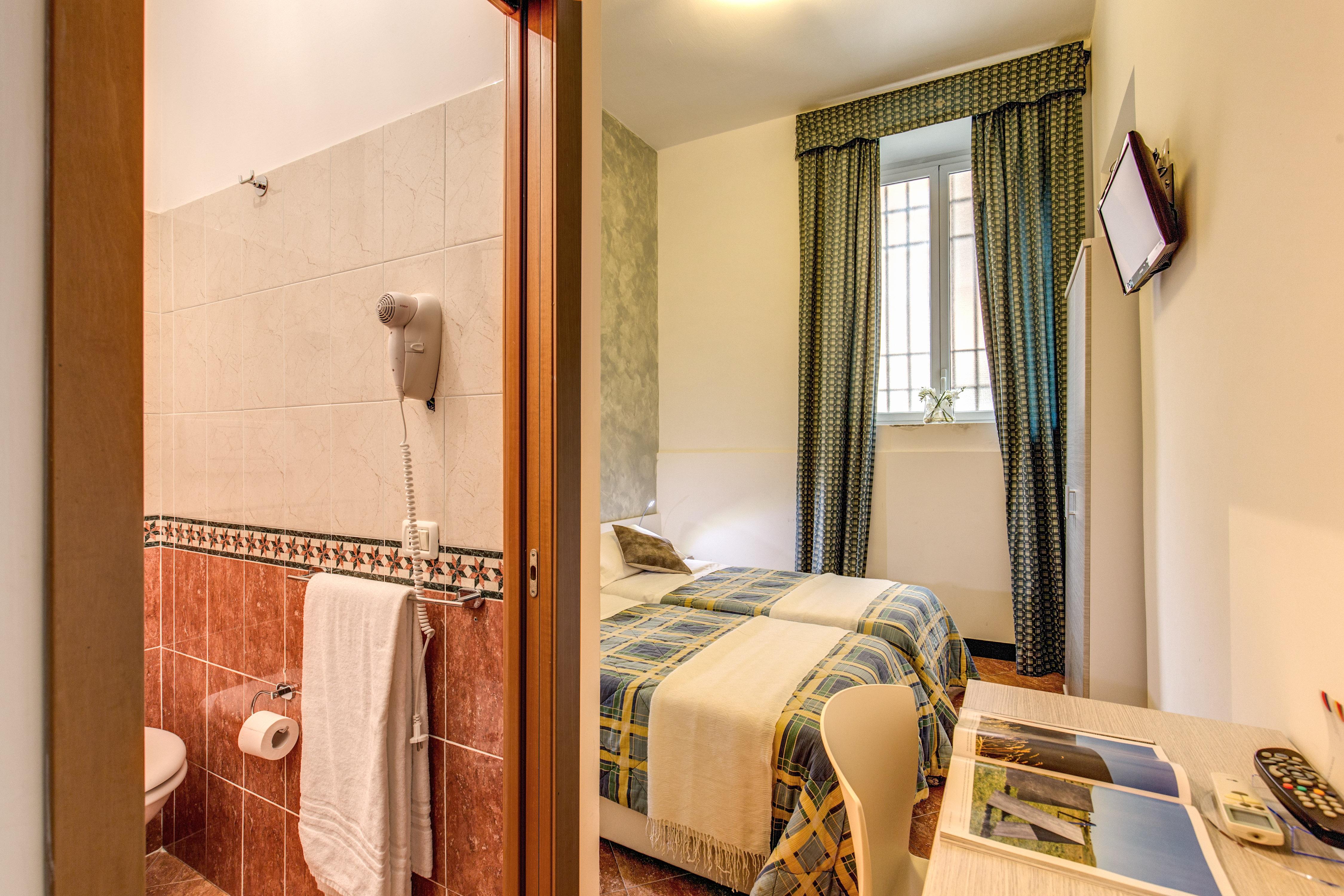 Dharma Boutique Hotel & Spa โรม ภายนอก รูปภาพ
