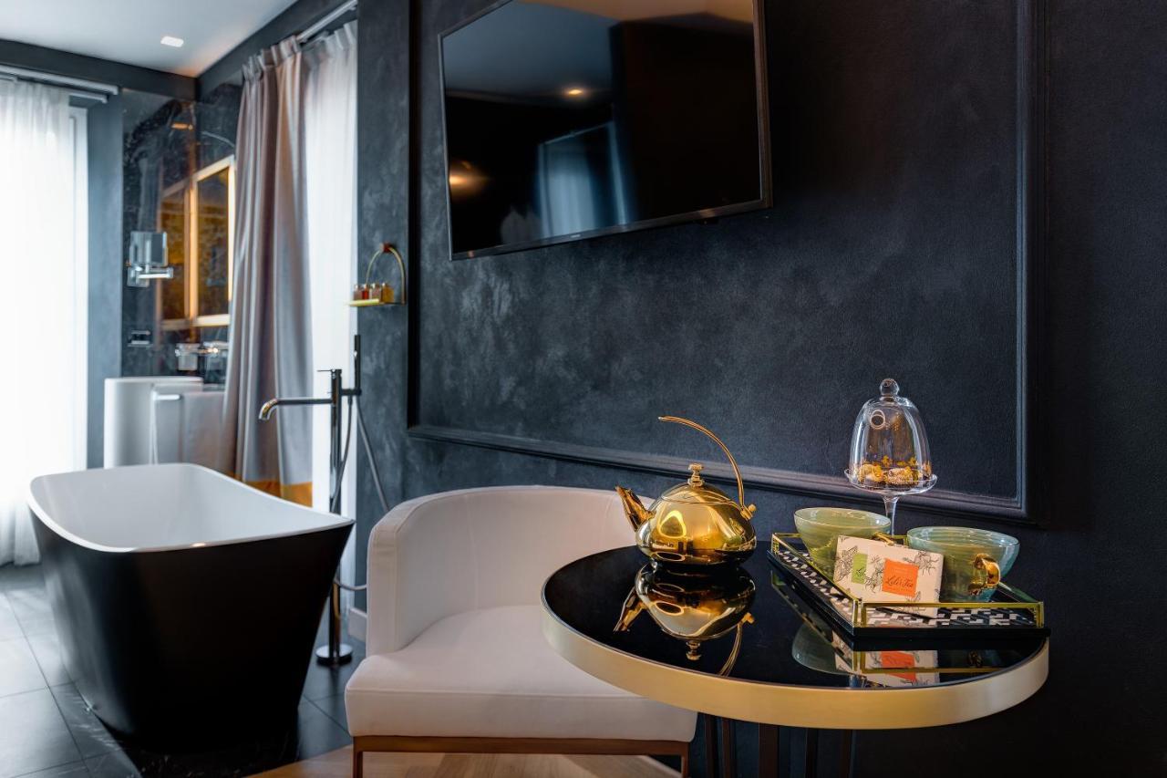 Dharma Boutique Hotel & Spa โรม ภายนอก รูปภาพ