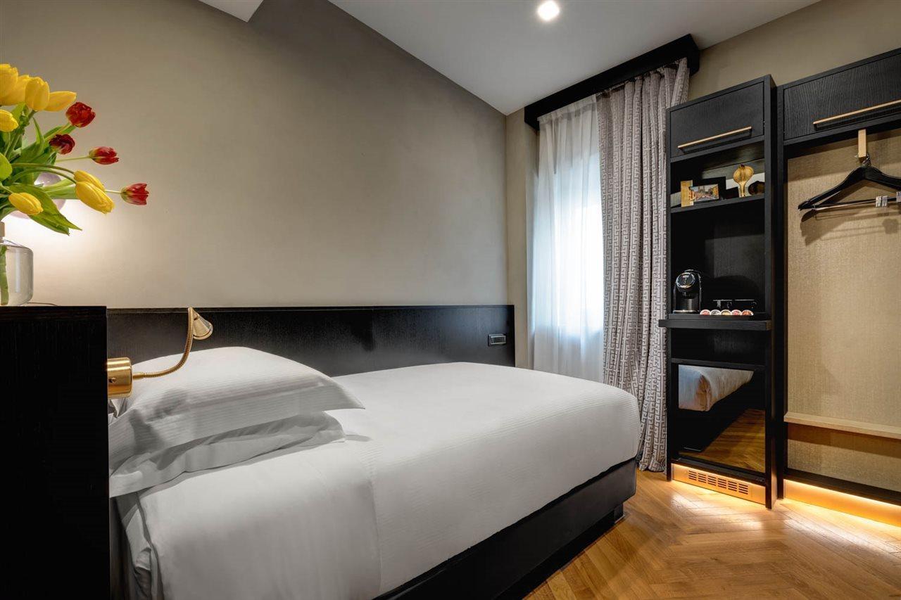 Dharma Boutique Hotel & Spa โรม ภายนอก รูปภาพ